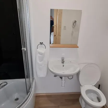 Apartmany Orlova 公寓 *