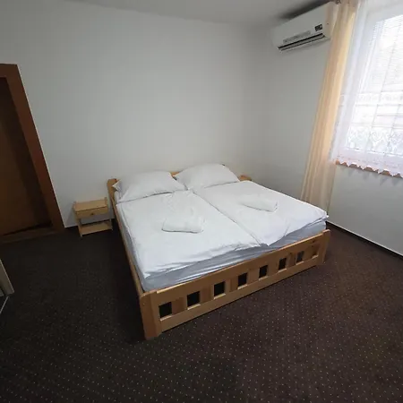 Apartmany Orlova