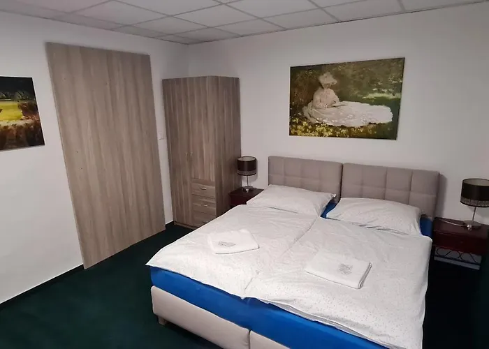 Apartmany Orlova